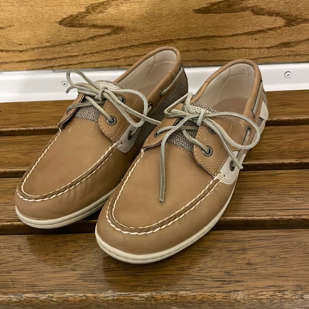 Women’s Sperry Songfish Boat Shoes